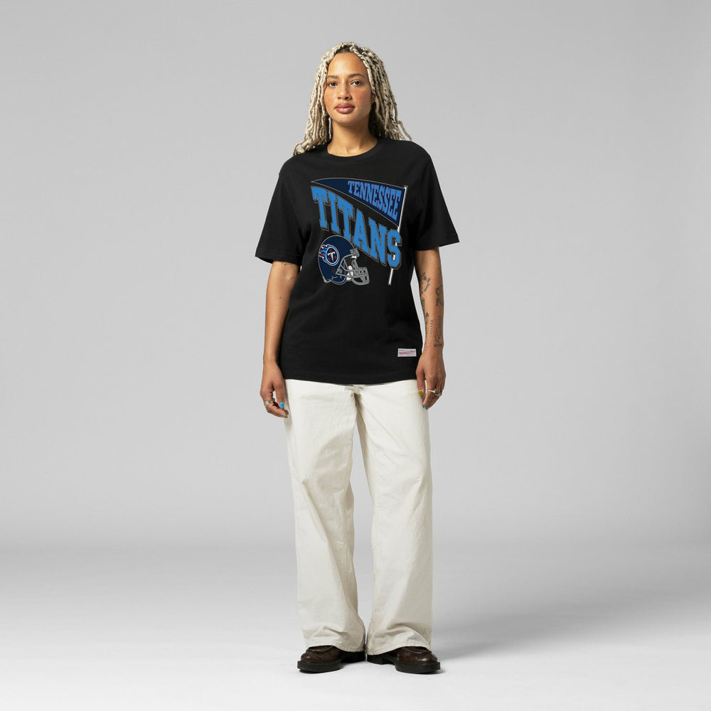Tennessee Titans Women's Team Dynamic Boyfriend T-Shirt Black | Mitchell & Ness