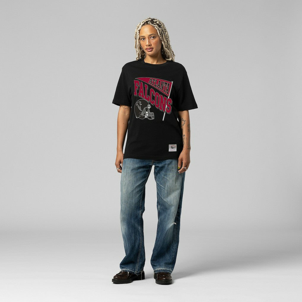 Atlanta Falcons Women's Team Dynamic Boyfriend T-Shirt Black | Mitchell & Ness