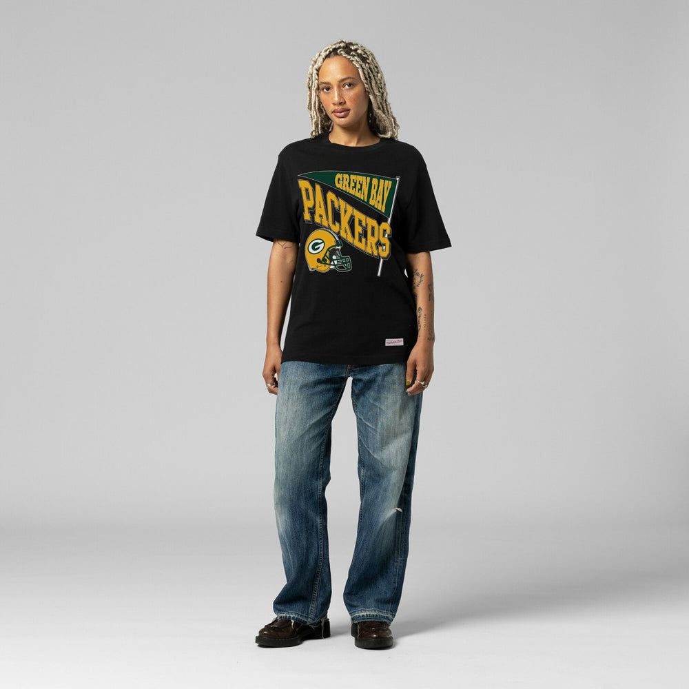 Green Bay Packers Women's Team Dynamic Boyfriend T-Shirt Black | Mitchell & Ness