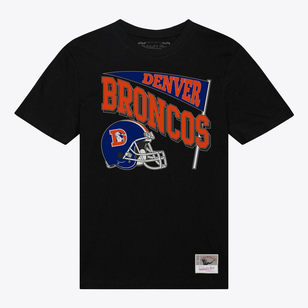 Denver Broncos Women's Team Dynamic Boyfriend T-Shirt Black | Mitchell & Ness