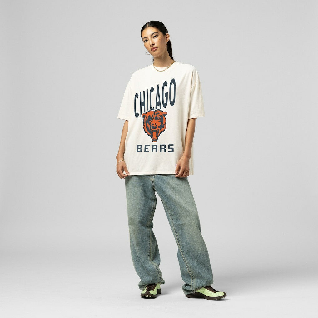 Chicago Bears Women's Logo Rise Boyfriend T-Shirt Cream | Mitchell & Ness
