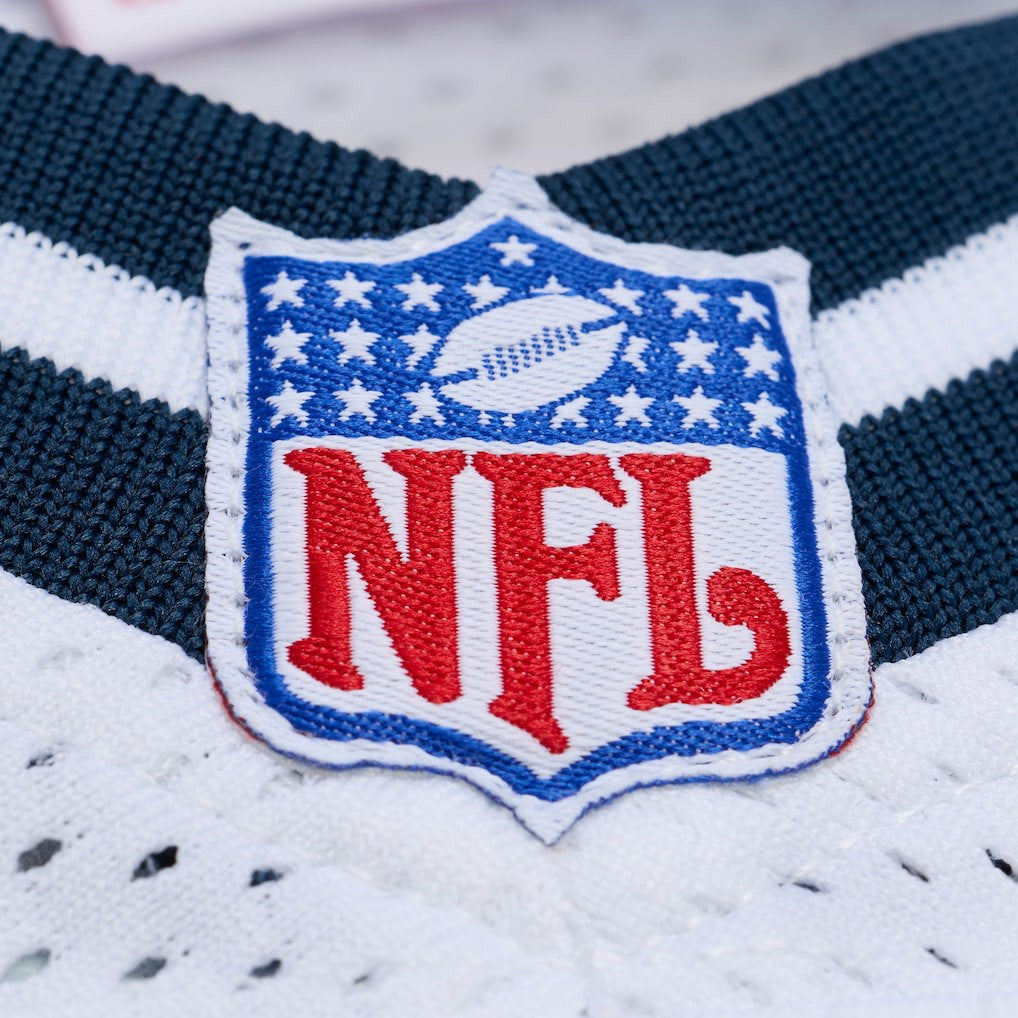 Joe Montana San Francisco 49ers x Levi's Unisex Legacy Jersey White | Mitchell & Ness