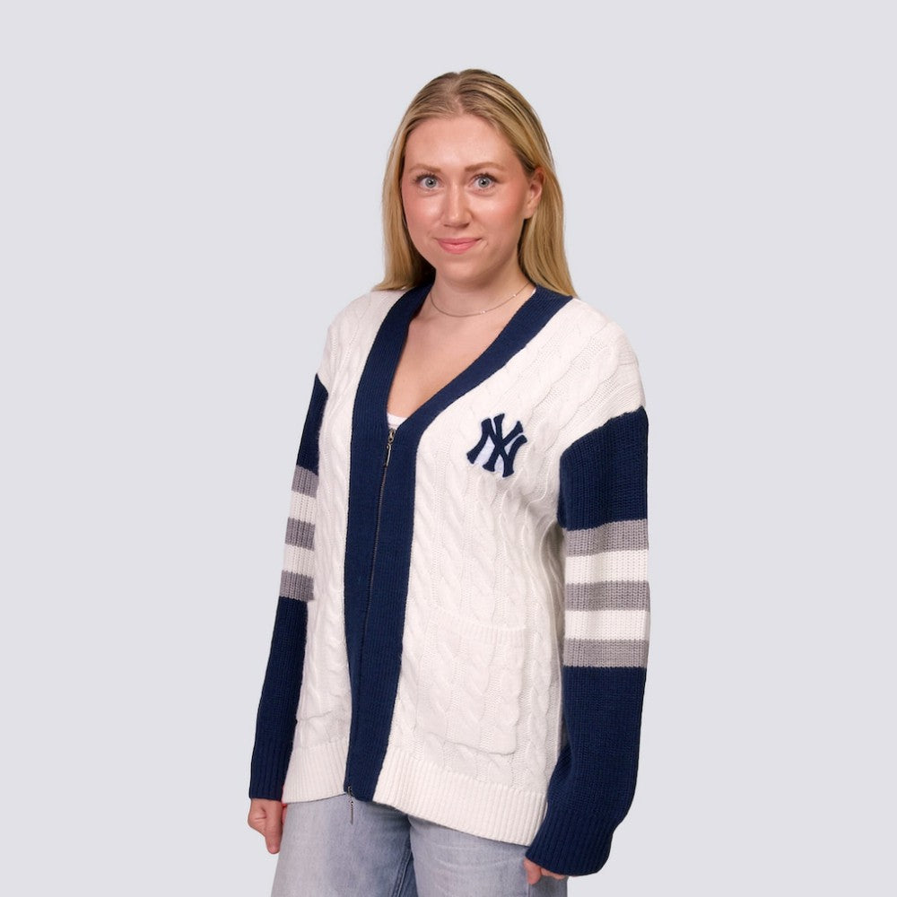 New York Yankees Lusso Women's Shyla Knit V-Neck Full-Zip Sweater - MLB
