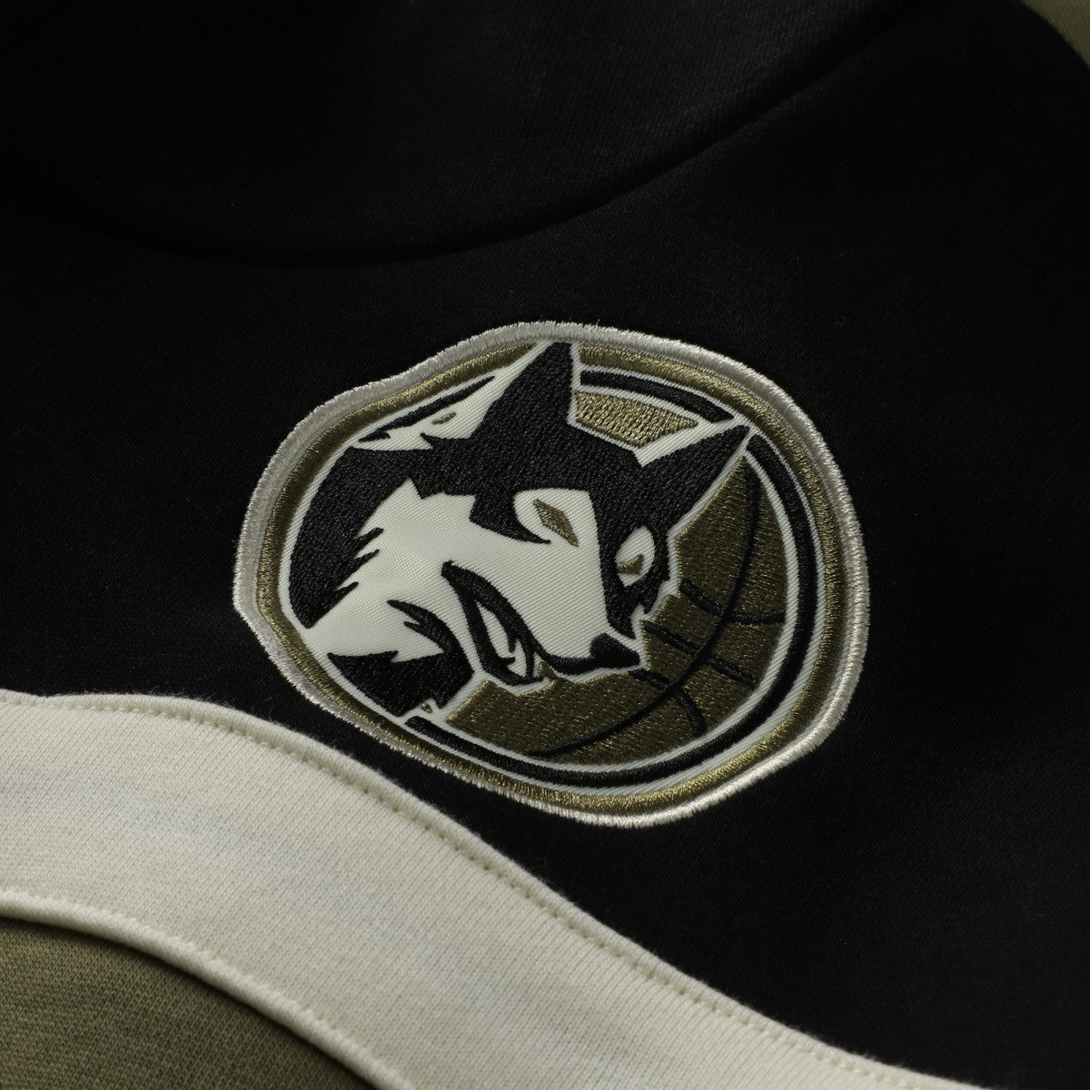 Minnesota Timberwolves Double Clutch Head Coach Hoodie Olive/Black - NBA