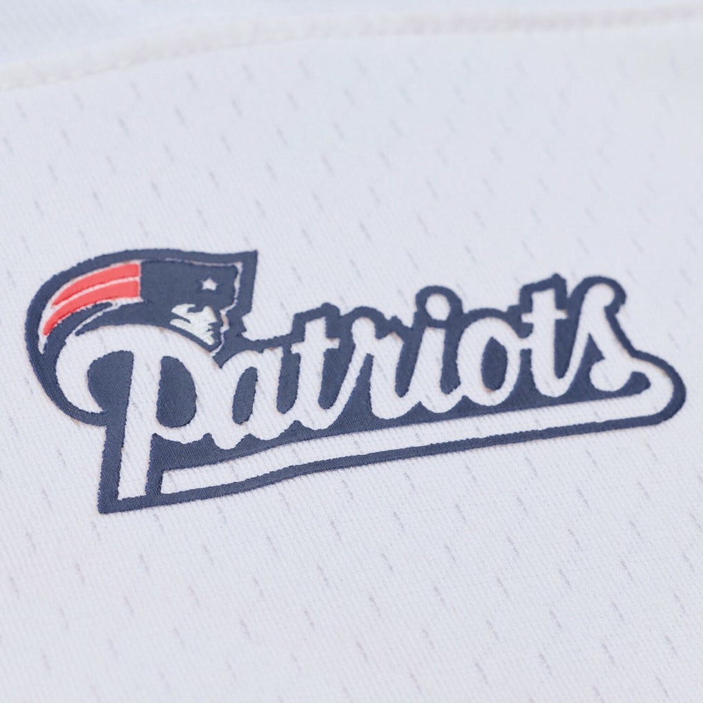 Tom Brady New England Patriots 2000 Legacy Replica Jersey White | Mitchell & Ness