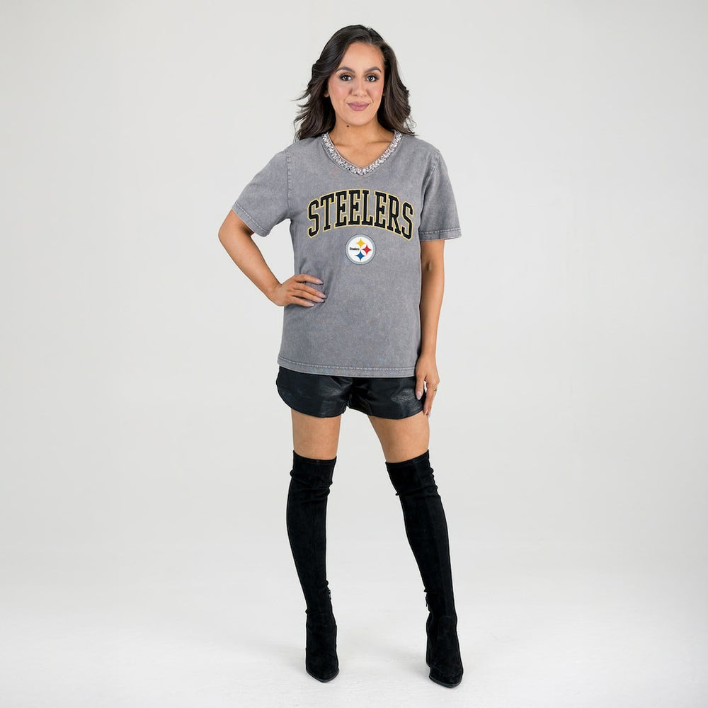 Pittsburgh Steelers Gameday Couture Women's Relaxed Iconic Edge Rhinestone V-Neck T-Shirt Gray | NFL