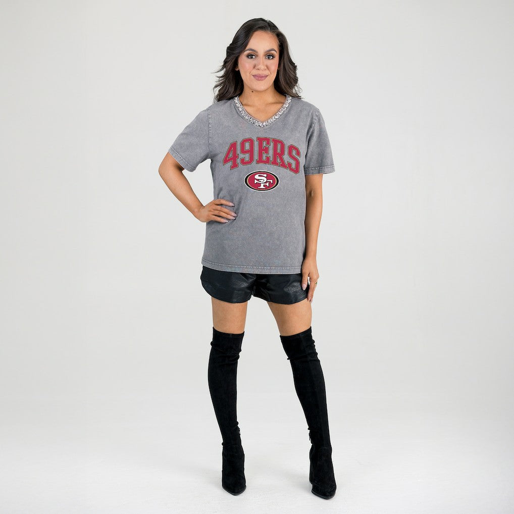 San Francisco 49ers Gameday Couture Women's Relaxed Iconic Edge Rhinestone V-Neck T-Shirt Gray | NFL