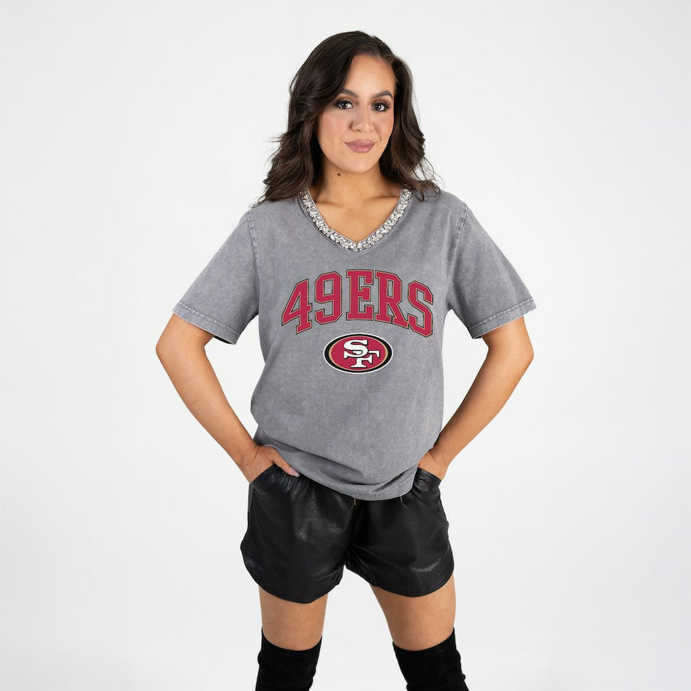 San Francisco 49ers Gameday Couture Women's Relaxed Iconic Edge Rhinestone V-Neck T-Shirt Gray | NFL