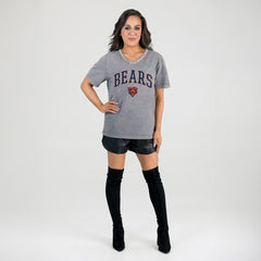 Chicago Bears Gameday Couture Women's Relaxed Iconic Edge Rhinestone V-Neck T-Shirt Gray | NFL