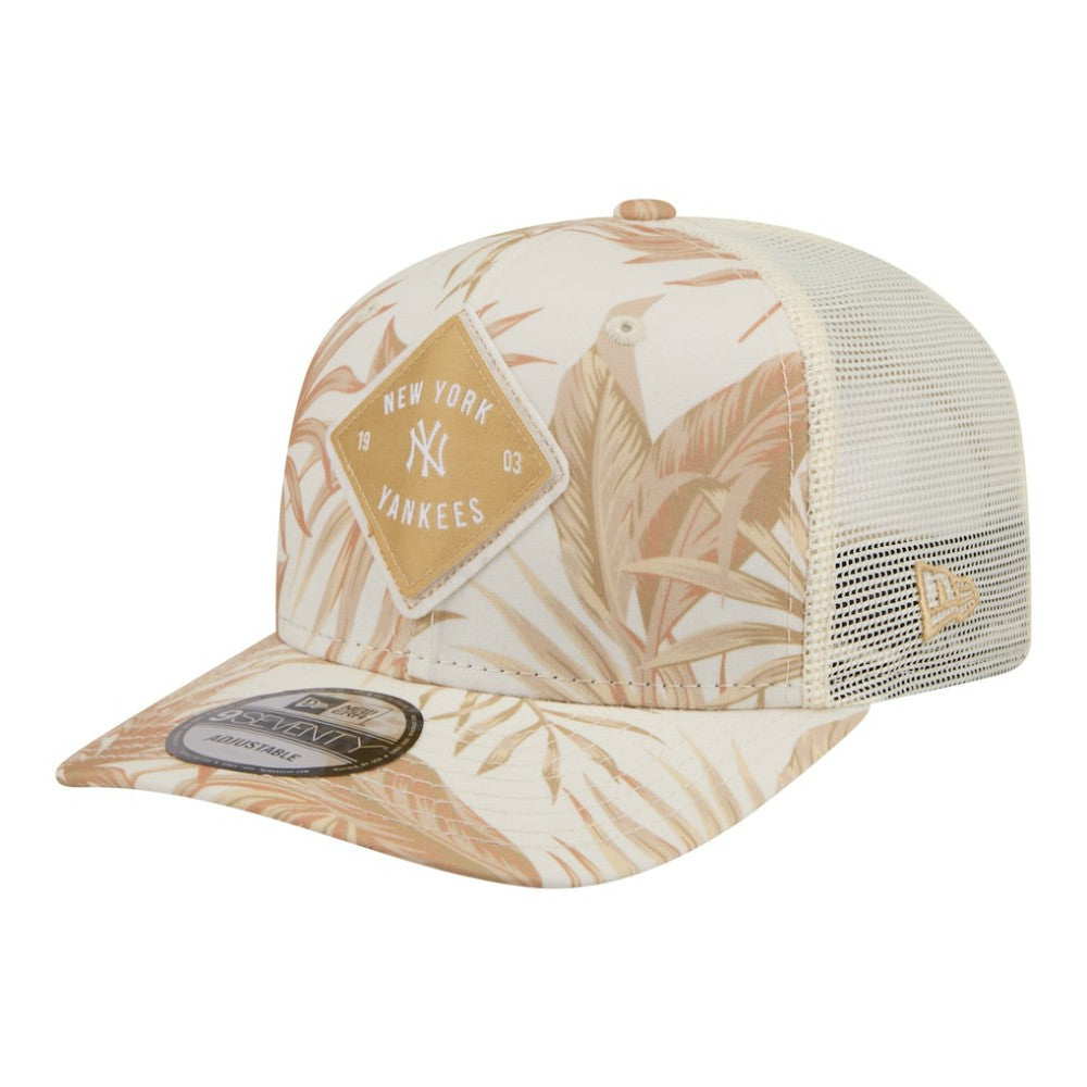 New York Yankees New Era Tonal Palm 9SEVENTY Adjustable Trucker Hat - MLB