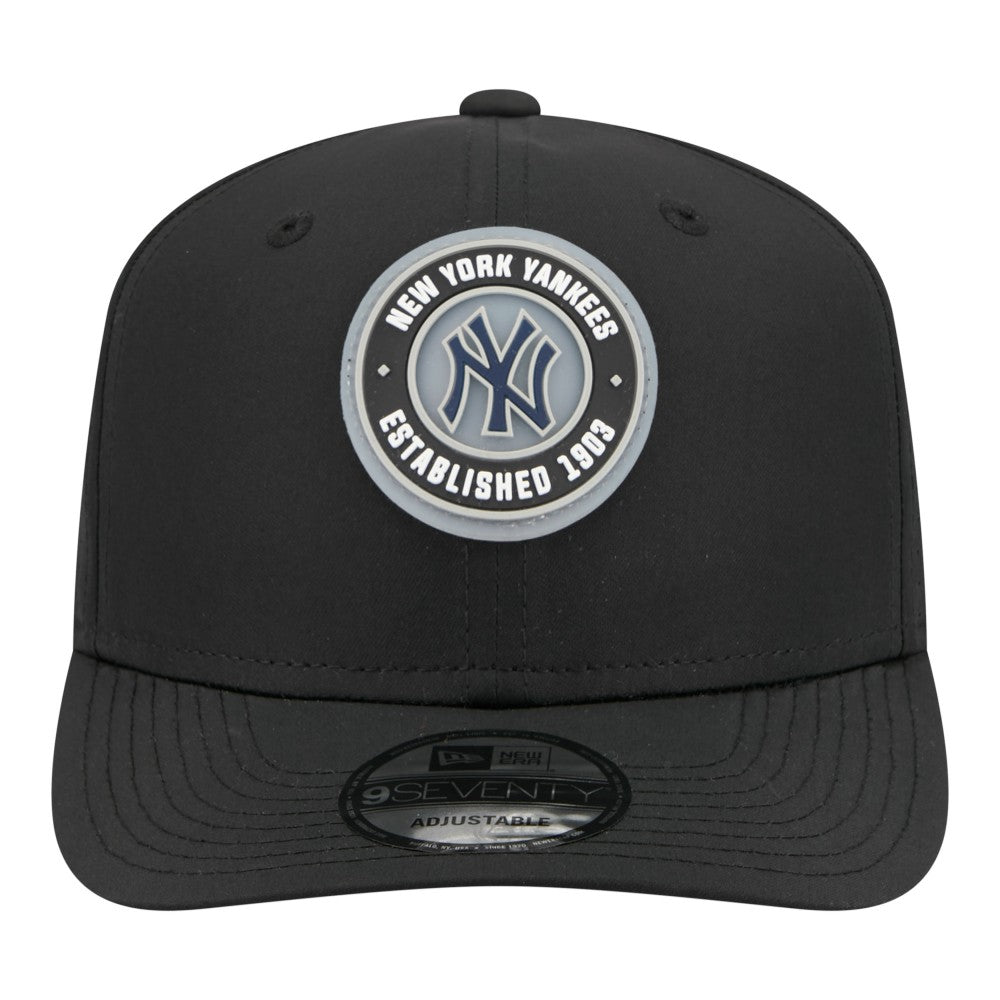 New York Yankees New Era Circle 9SEVENTY Adjustable Hat - MLB