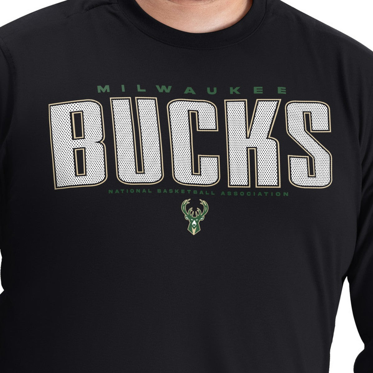 Milwaukee Bucks G-III Sports by Carl Banks Adaptive Printed Mesh Effect Long Sleeve T-Shirt Black - NBA