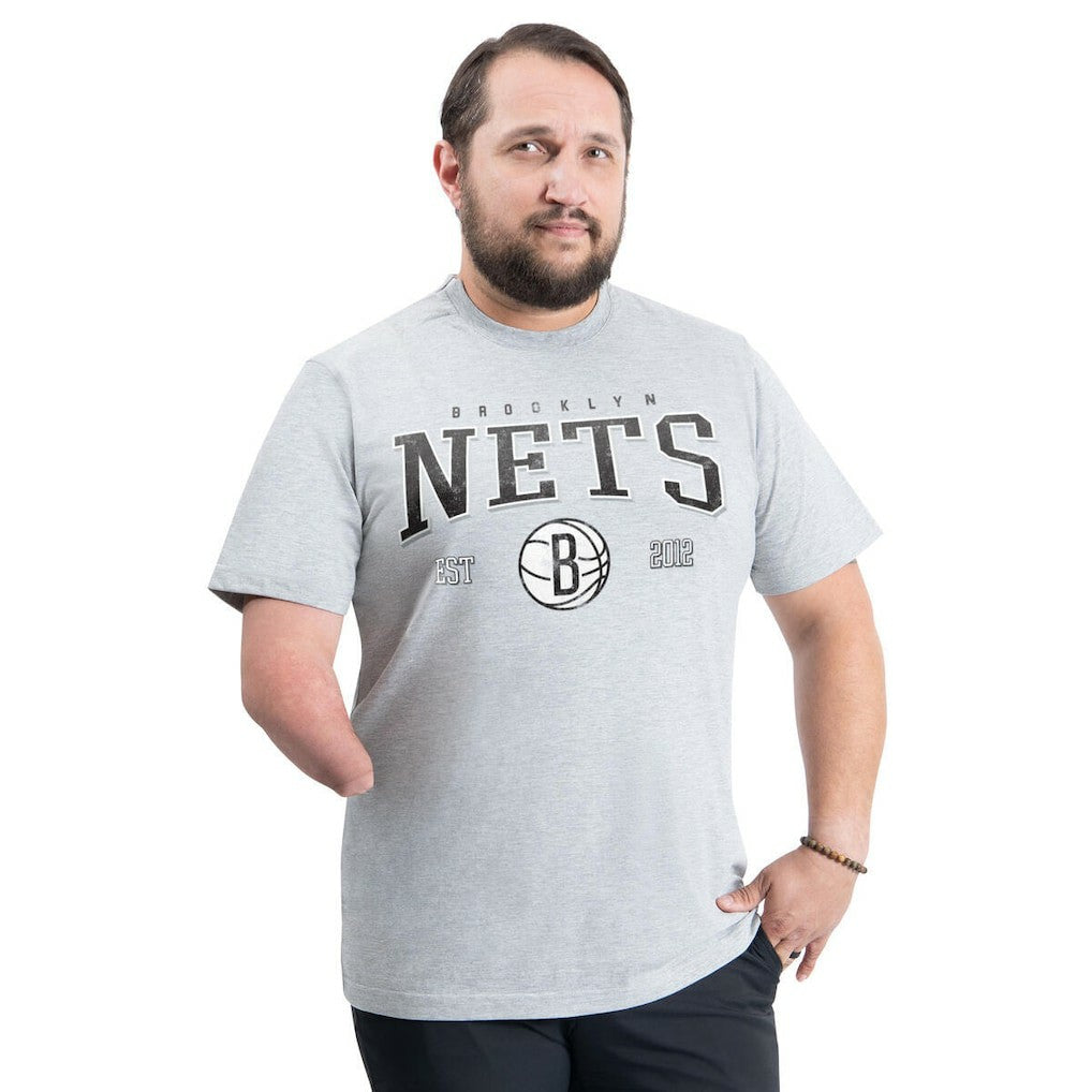 Brooklyn Nets G-III Sports by Carl Banks Adaptive Classic Team Spirit Short Sleeve T-Shirt Gray - NBA