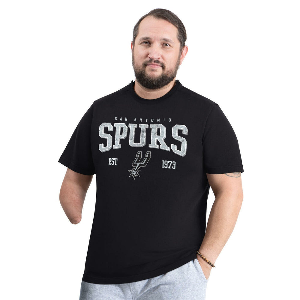 San Antonio Spurs G-III Sports by Carl Banks Adaptive Classic Team Spirit Short Sleeve T-Shirt Black - NBA