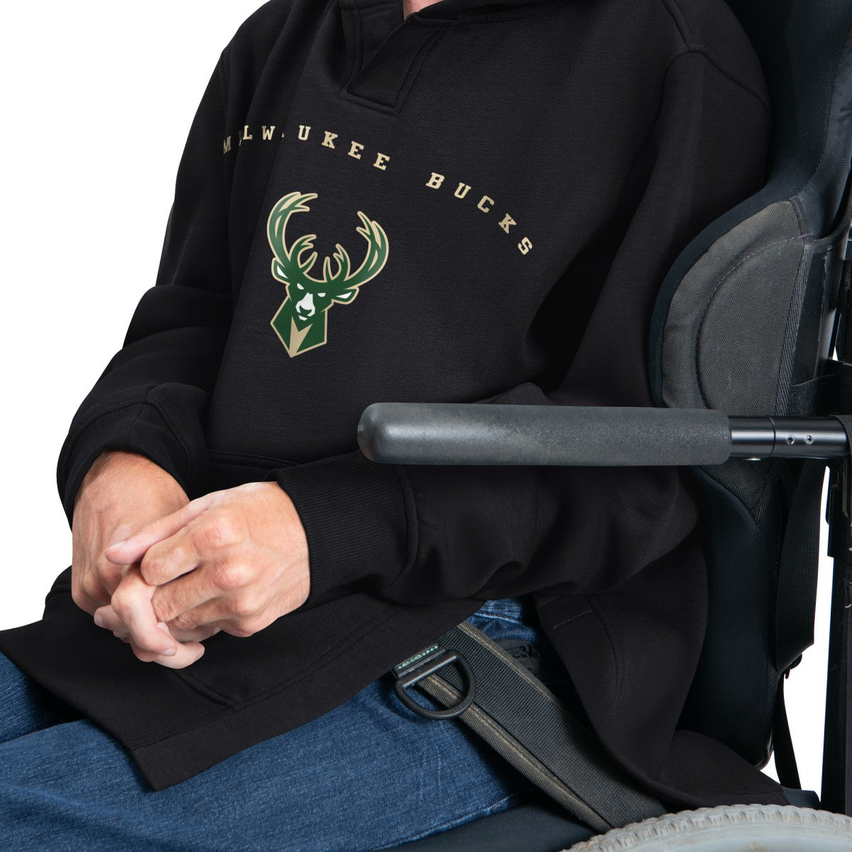 Milwaukee Bucks G-III Sports by Carl Banks Adaptive Team Arc Fleece Hoodie Black - NBA