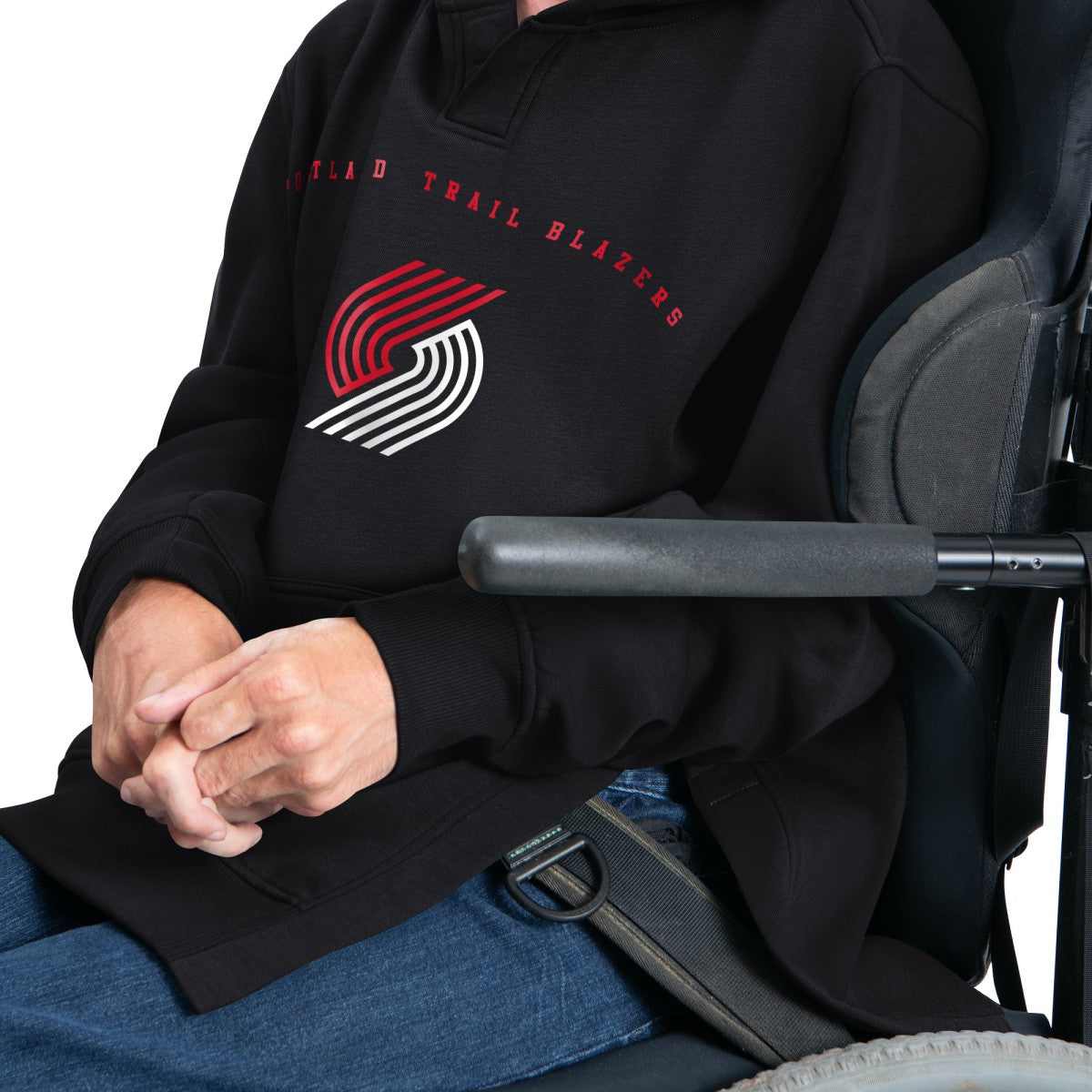 Portland Trail Blazers G-III Sports by Carl Banks Adaptive Team Arc Fleece Hoodie Black - NBA