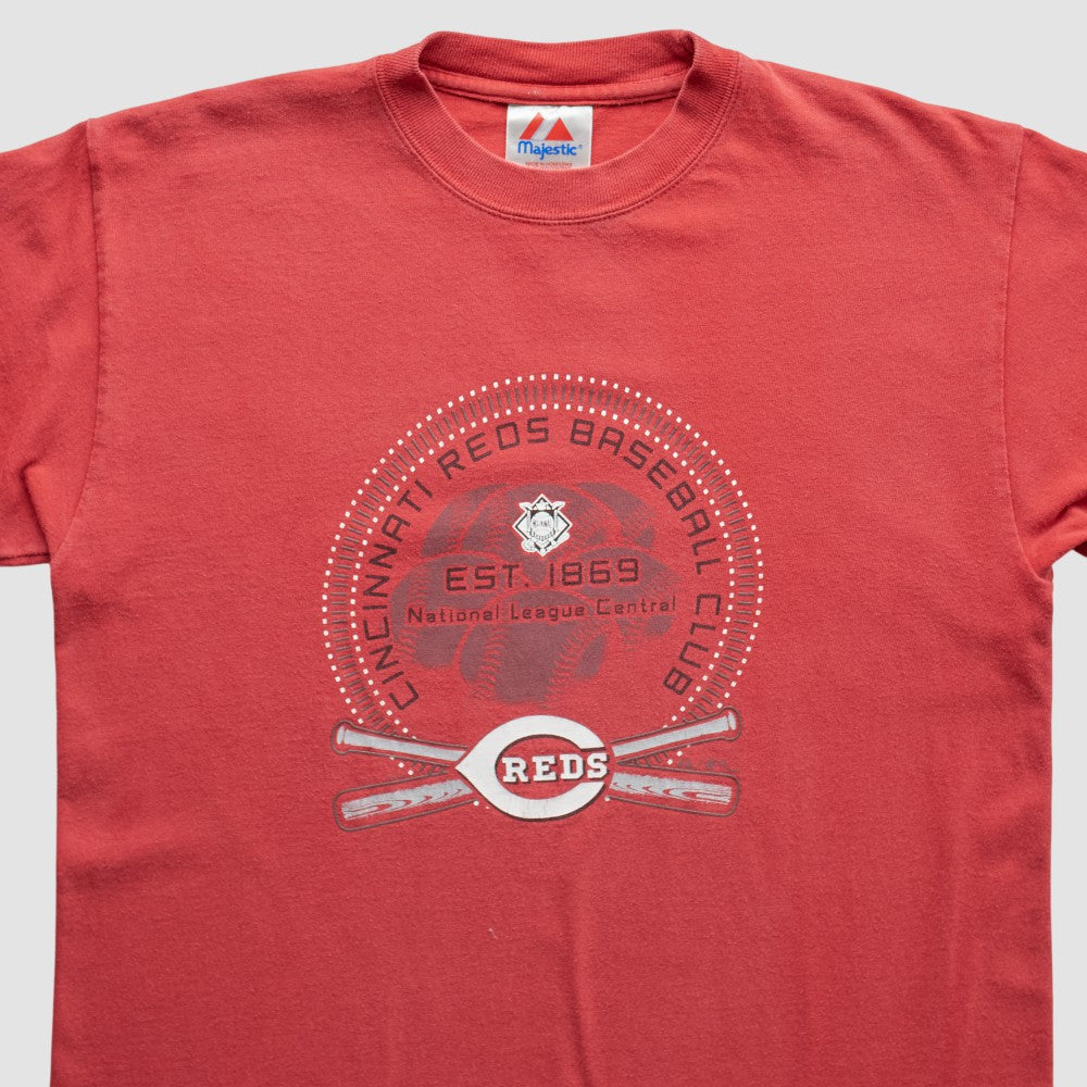 Cincinnati Reds Majestic 2000s T-Shirt - MLB