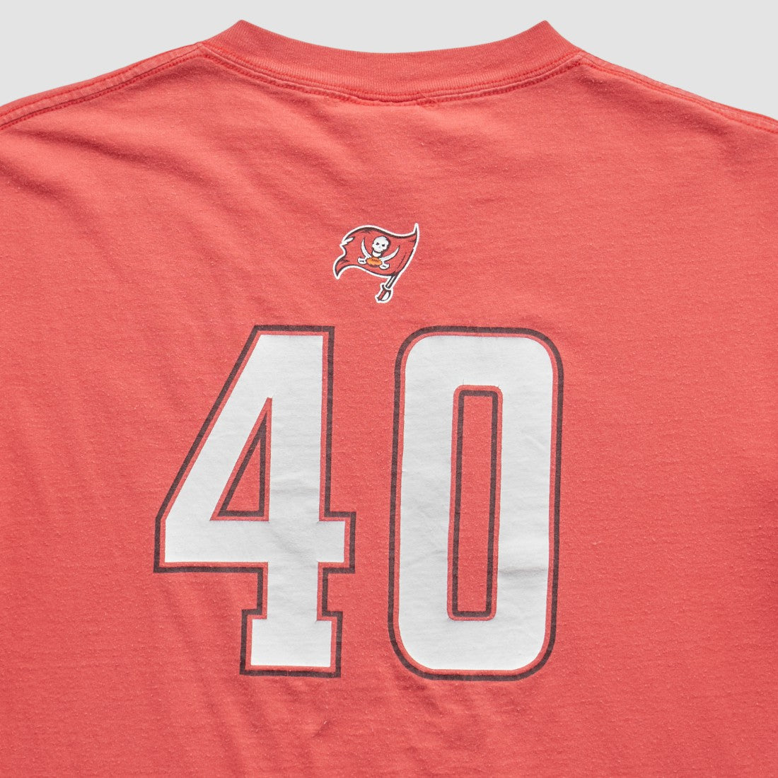 Tampa Bay Buccaneers NFL 2000s T-Shirt Orange Vintage | Fanatics