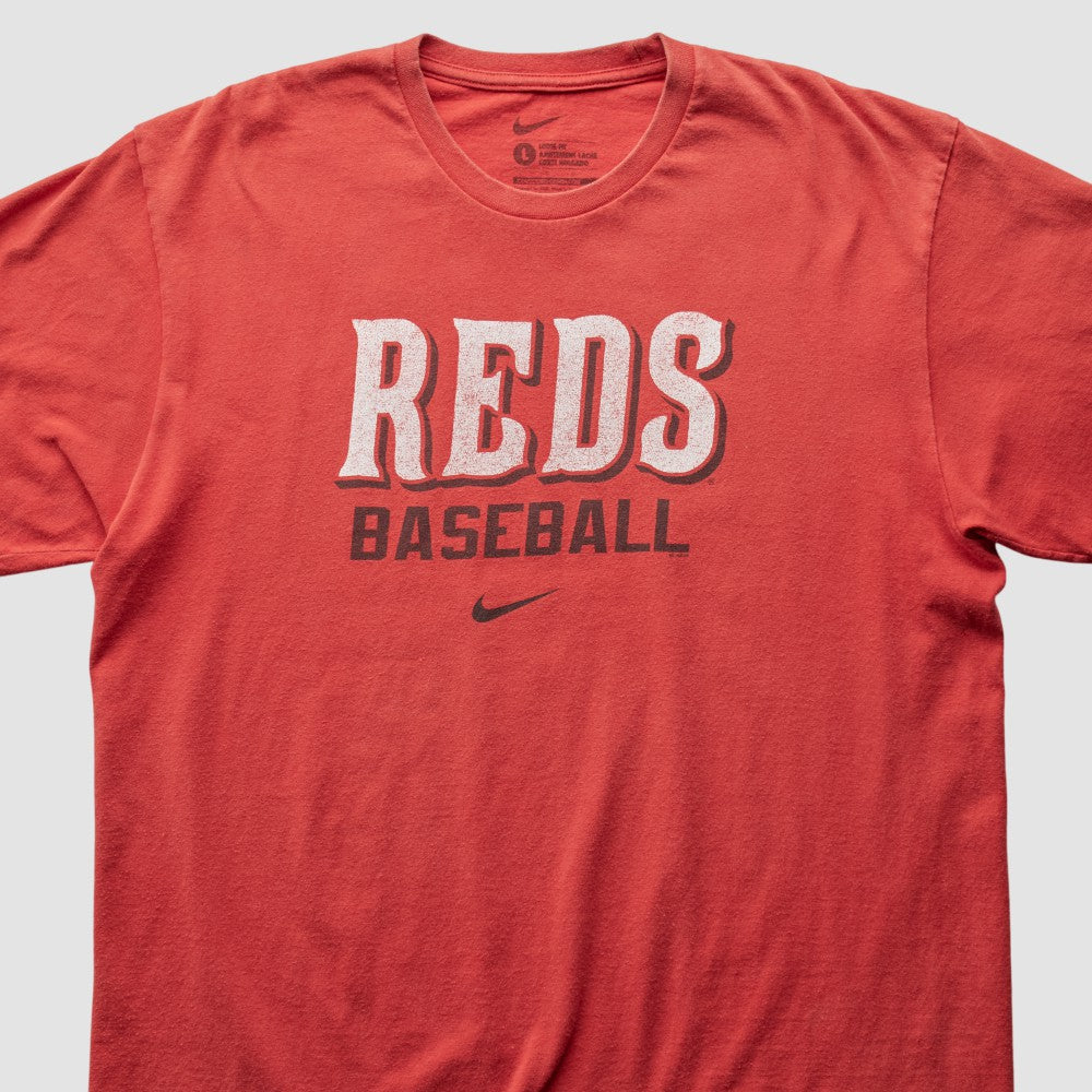 Cincinnati Reds Nike 2000s T-Shirt - MLB
