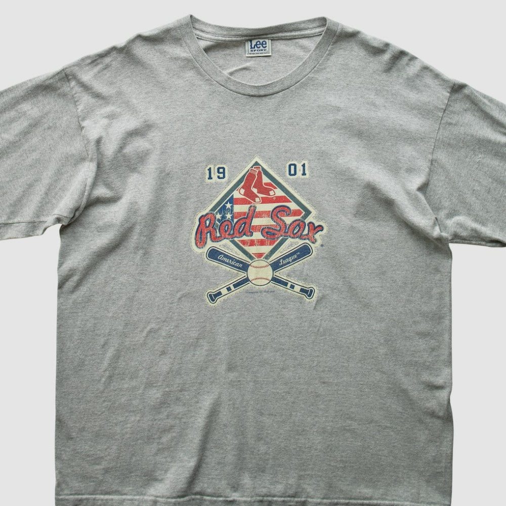 Boston Red Sox Lee Apparel 2004 Long Sleeve T-Shirt - MLB