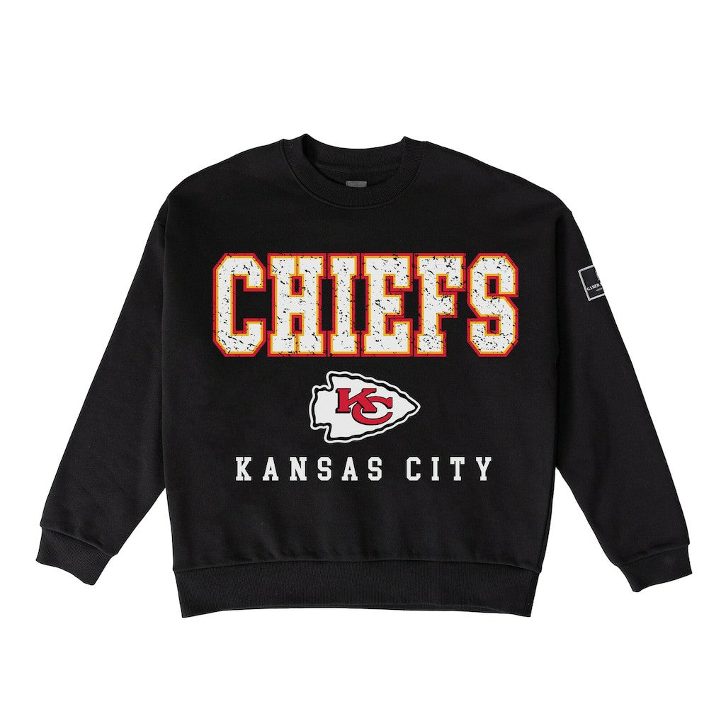 Kansas City Chiefs Gameday Couture Women's Oversized Level Up Black Label Premium Fleece Sweatshirt Black | NFL