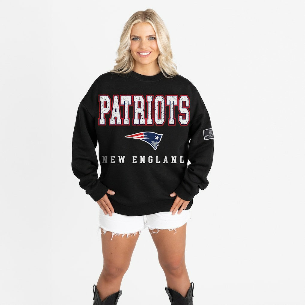 New England Patriots Gameday Couture Women's Oversized Level Up Black Label Premium Fleece Sweatshirt Black | NFL