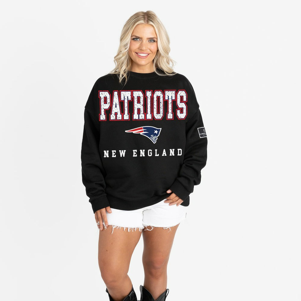 New England Patriots Gameday Couture Women's Oversized Level Up Black Label Premium Fleece Sweatshirt Black | NFL