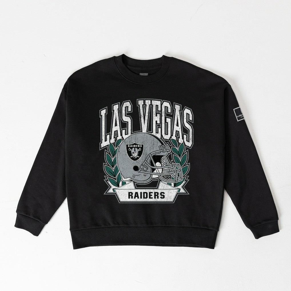 Las Vegas Raiders Gameday Couture Women's Oversized Victory Lane Black Label Premium Fleece Sweatshirt Black | NFL