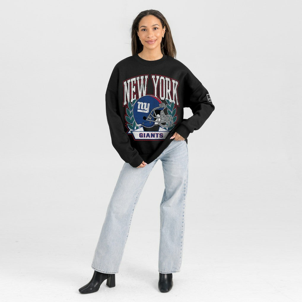 New York Giants Gameday Couture Women's Oversized Victory Lane Black Label Premium Fleece Sweatshirt Black | NFL