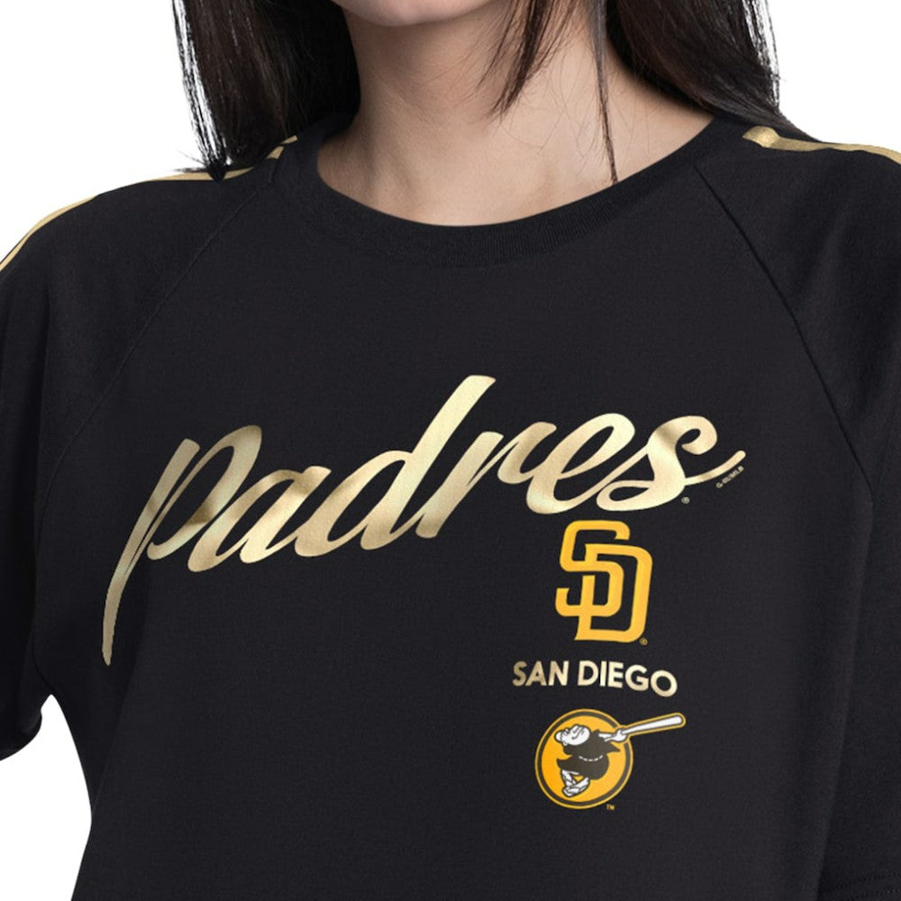 San Diego Padres G-III 4Her by Carl Banks Women's Classic Play Cropped T-Shirt - MLB