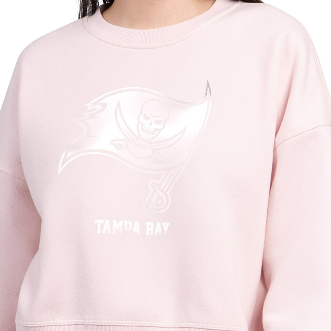 Tampa Bay Buccaneers Starter Women's Travel Pastels Boxy Fleece Sweatshirt Light Pink | NFL