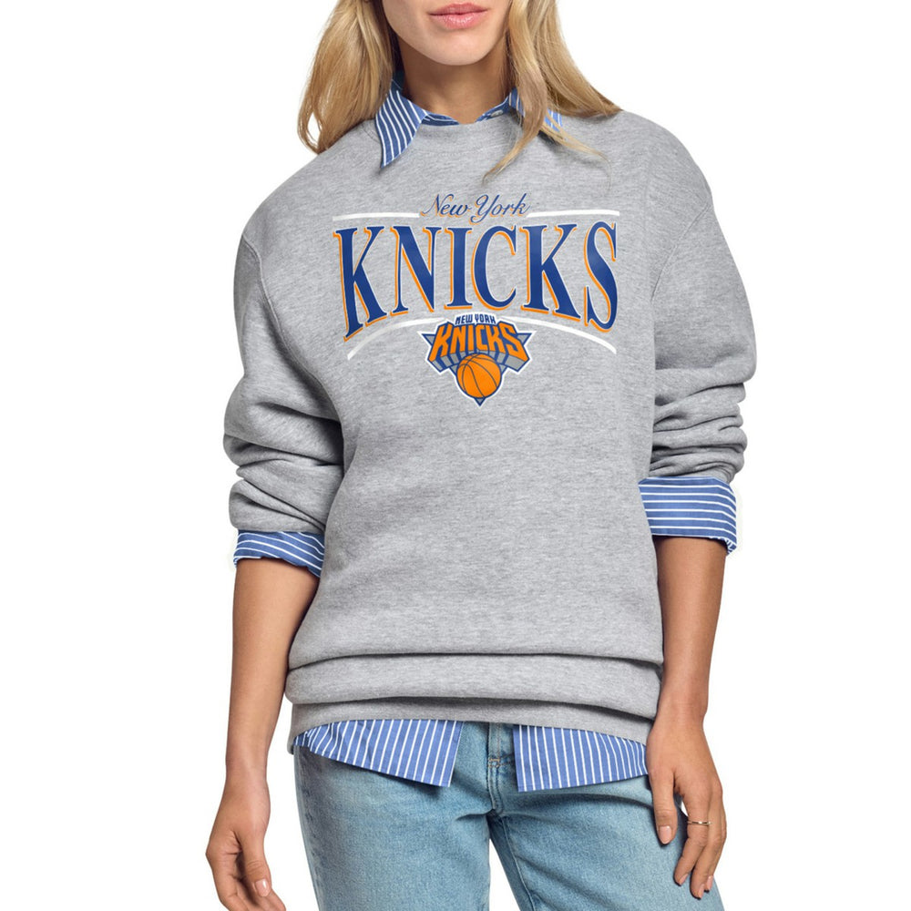 New York Knicks Starter Women's Arch Stripe Fleece Crewneck Sweatshirt Gray - NBA