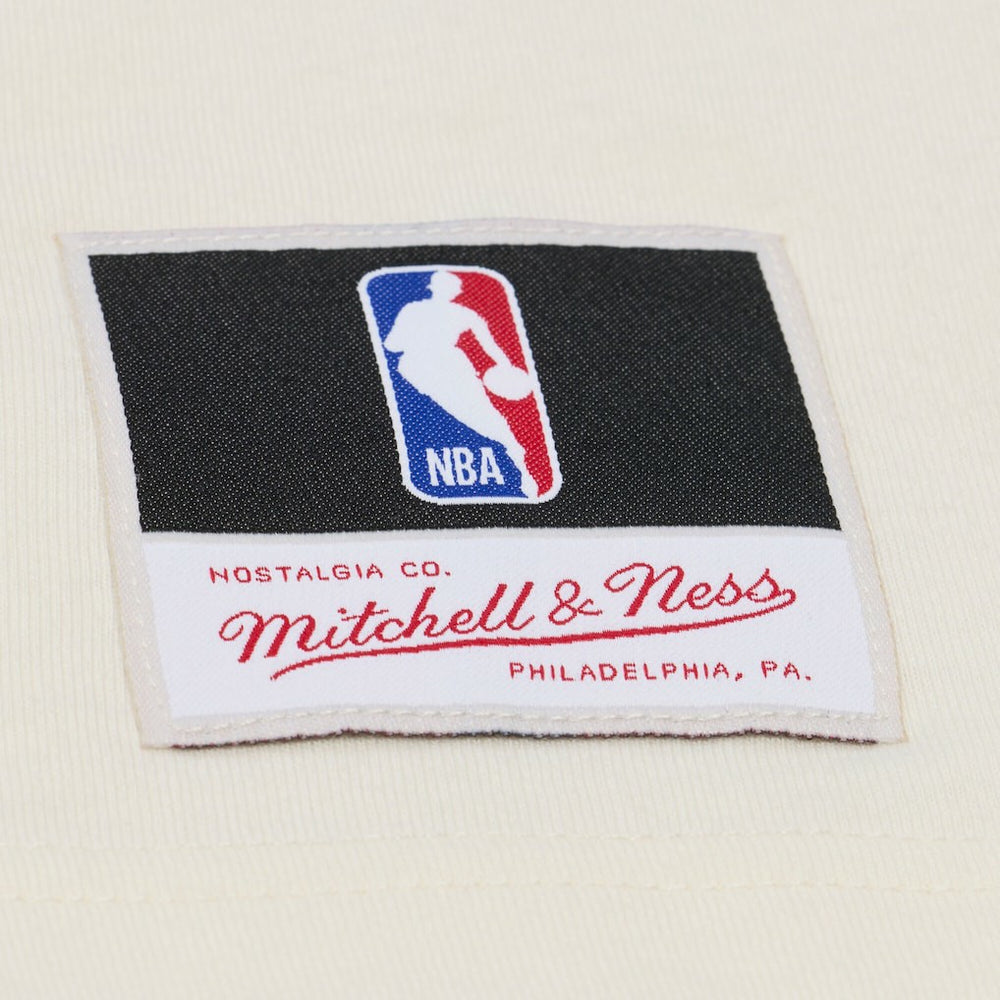 New York Knicks Hardwood Classics Chainstitch Premium T-Shirt Cream - NBA