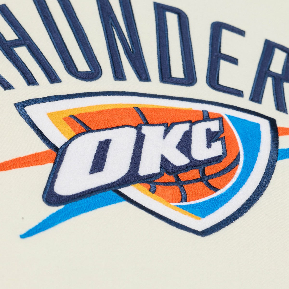 Oklahoma City Thunder Hardwood Classics Chainstitch Premium Fleece Hoodie Cream - NBA
