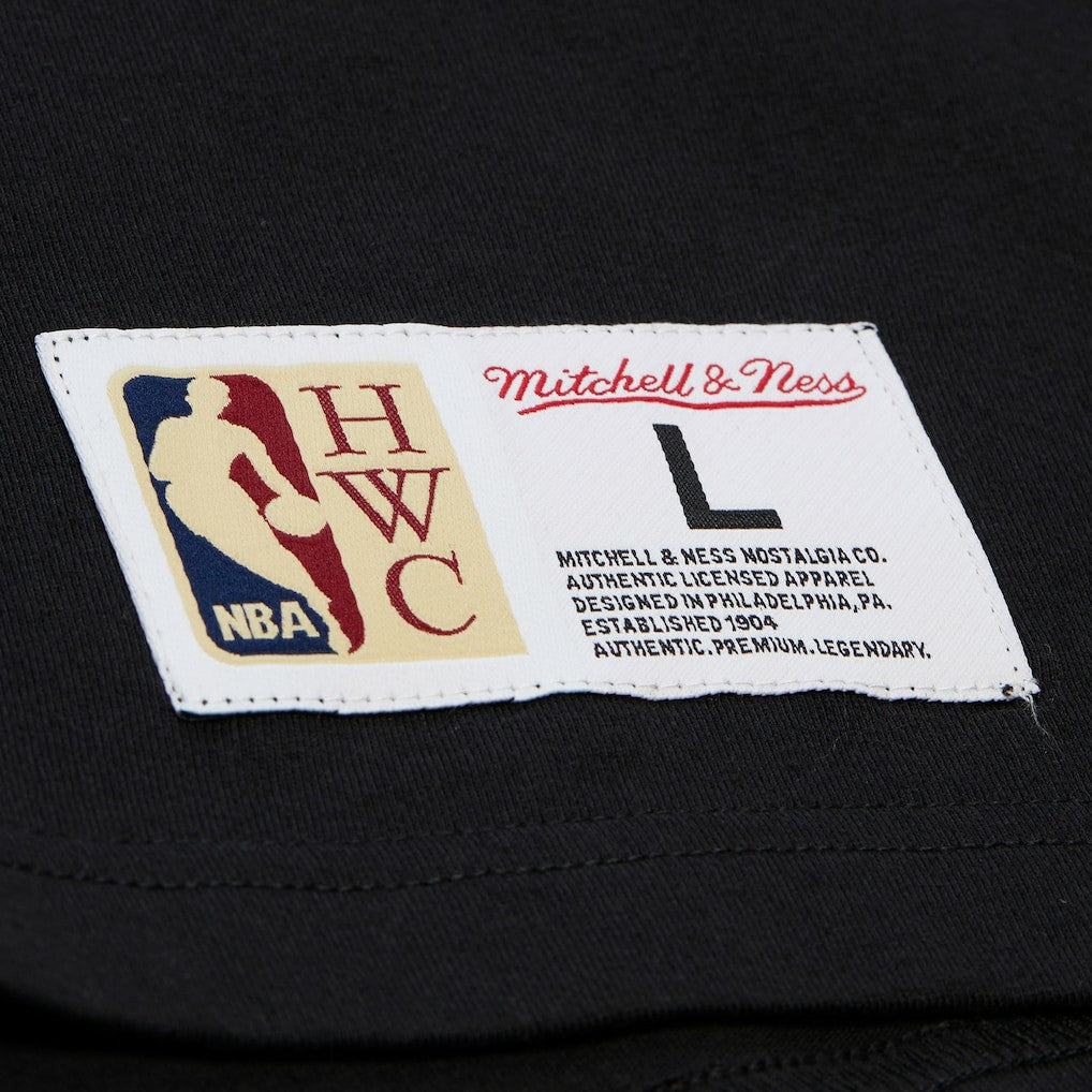 Cleveland Cavaliers Hardwood Classics Throw It Back Premium T-Shirt Black - NBA