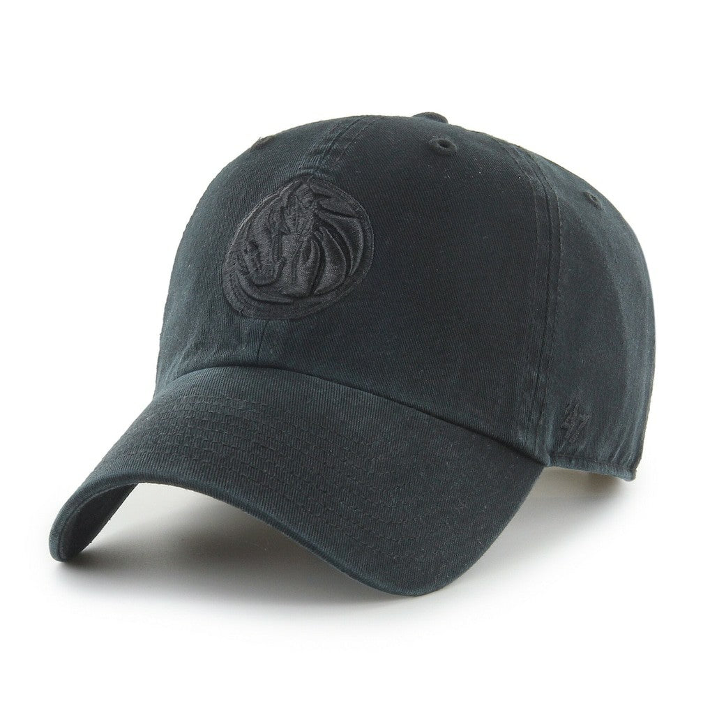 Dallas Mavericks '47 Black on Black Clean Up Adjustable Hat - NBA