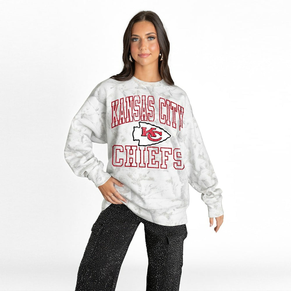 Kansas City Chiefs Gameday Couture Women's Whiteout Oversized Premium Fleece Sweatshirt Arctic Camo | NFL