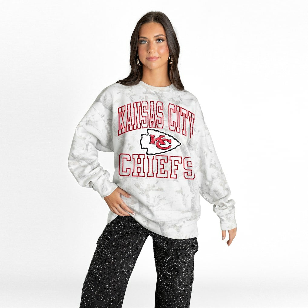 Kansas City Chiefs Gameday Couture Women's Whiteout Oversized Premium Fleece Sweatshirt Arctic Camo | NFL