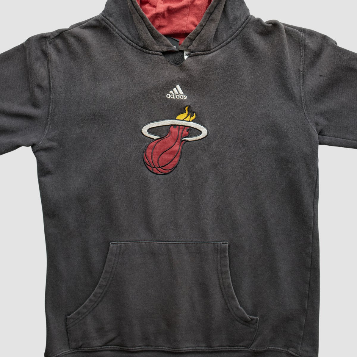 Miami Heat 2000s Pullover Sweatshirt Charcoal Vintage - NBA