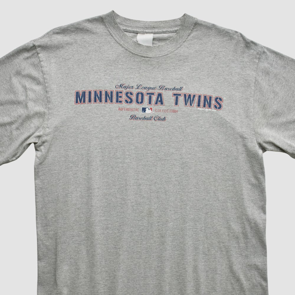 Minnesota Twins Majestic 2002 T-Shirt - MLB