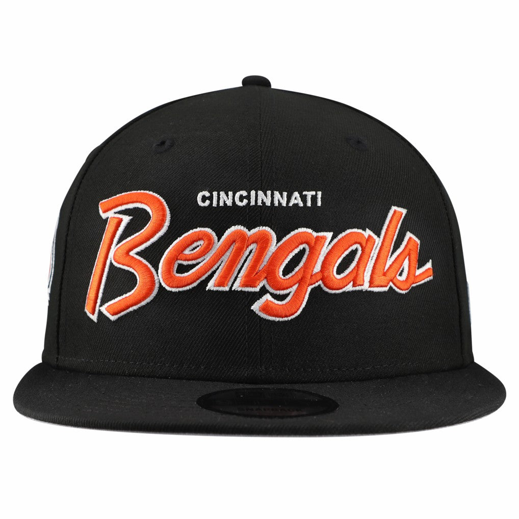 Cincinnati Bengals New Era Main Script 9FIFTY Snapback Hat Kelly Green | NFL
