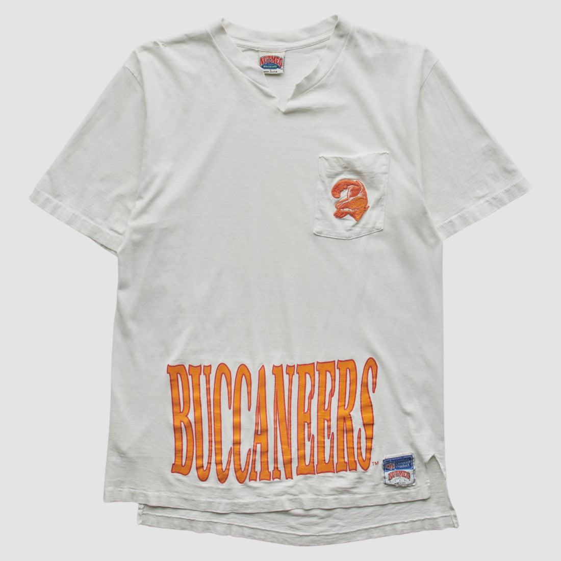 Tampa Bay Buccaneers Nutmeg Mills 90s T-shirt White Vintage | Fanatics