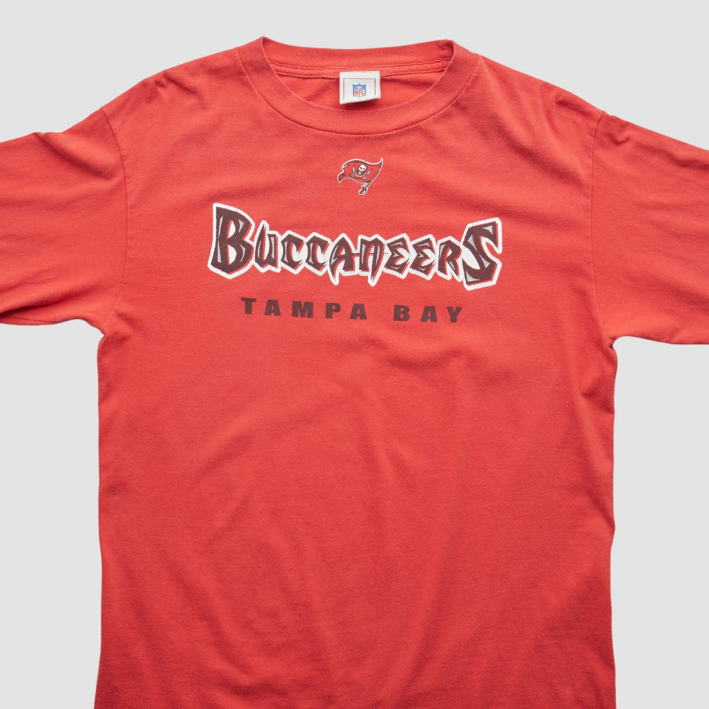 Tampa Bay Buccaneers NFL 2000s Long Sleeve T-shirt Red Vintage | Fanatics