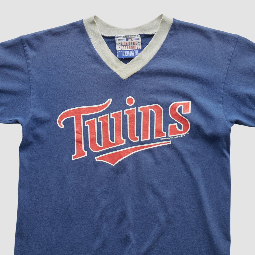 Minnesota Twins MLB Genuine Merchandise 90s T-shirt - MLB