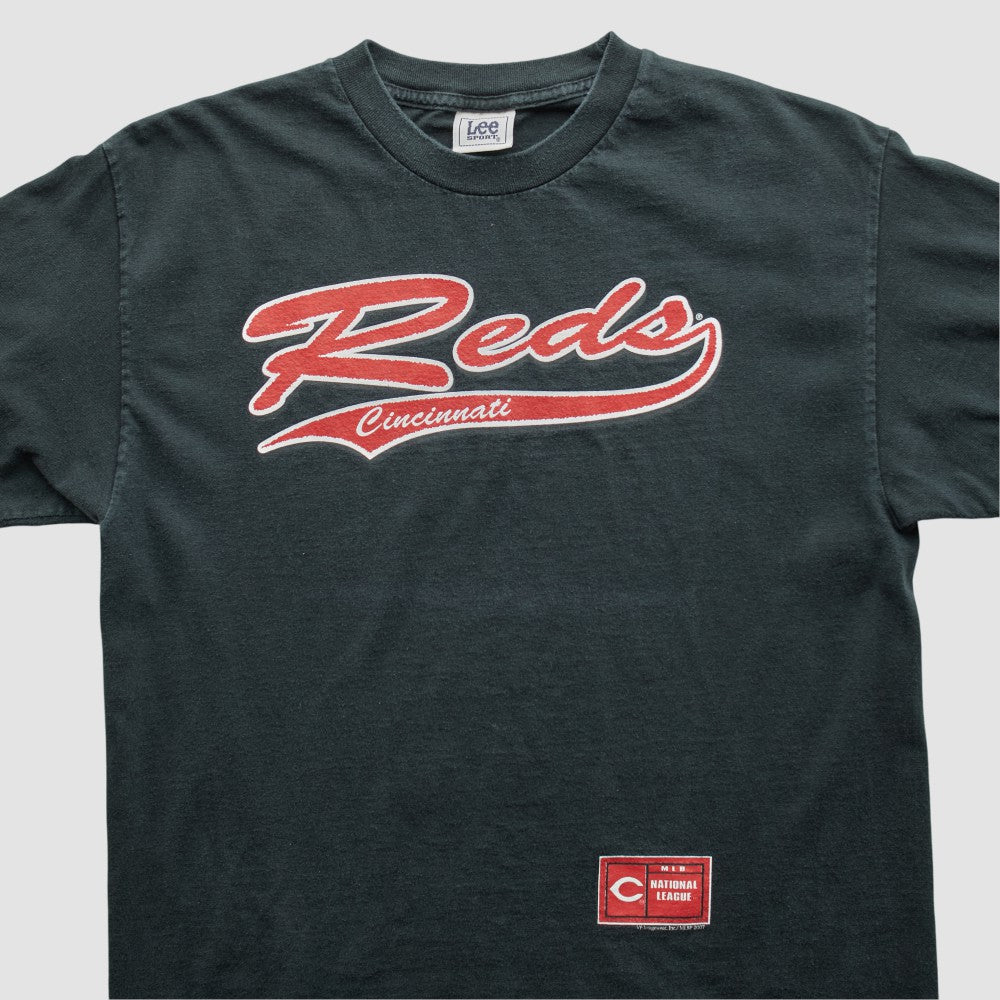 Cincinnati Reds Lee Apparel 2000s T-shirt - MLB