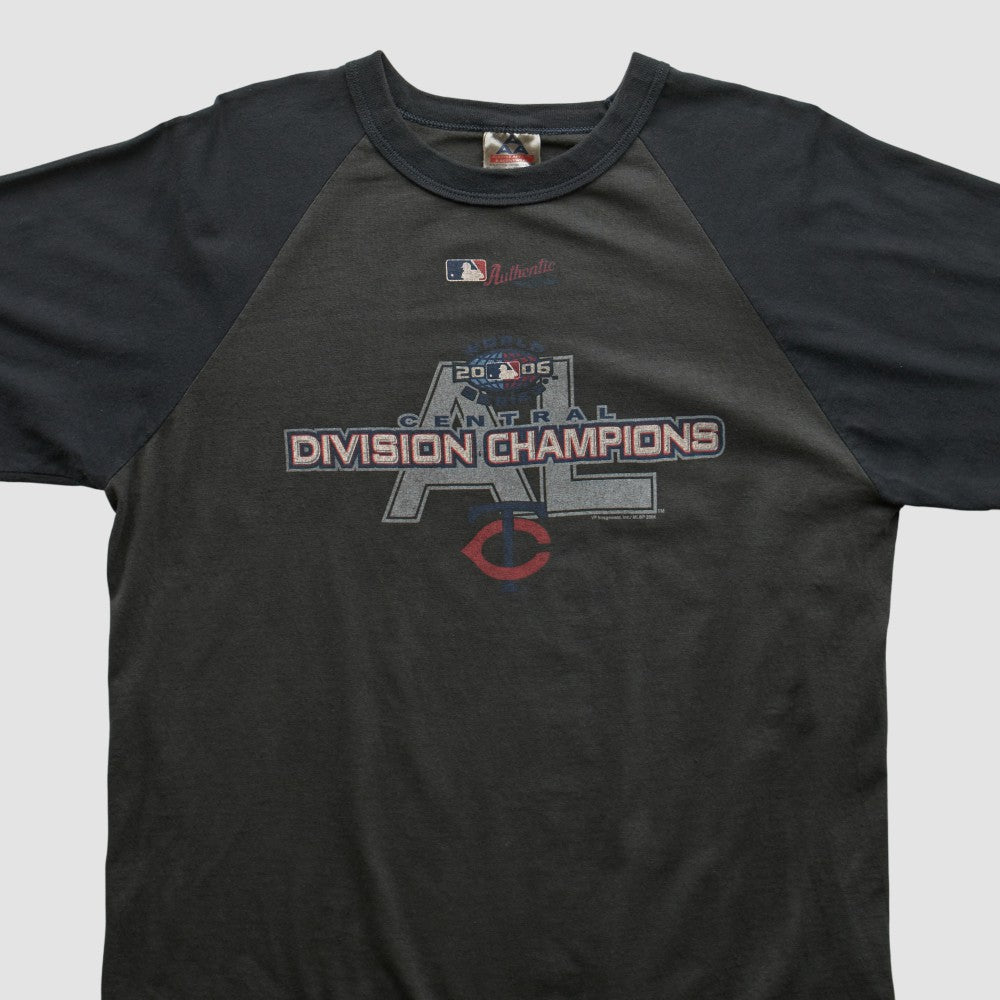 Minnesota Twins Alstyle Apparel 2006 T-shirt - MLB