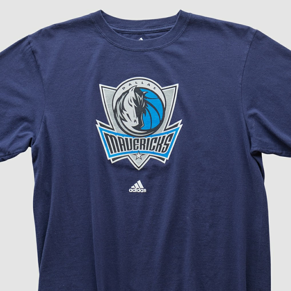 Dallas Mavericks 2000s T-shirt Navy Vintage - NBA