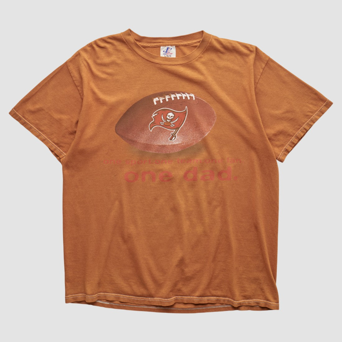 Tampa Bay Buccaneers Logo Athletic 2000s T-shirt Orange Vintage | Fanatics