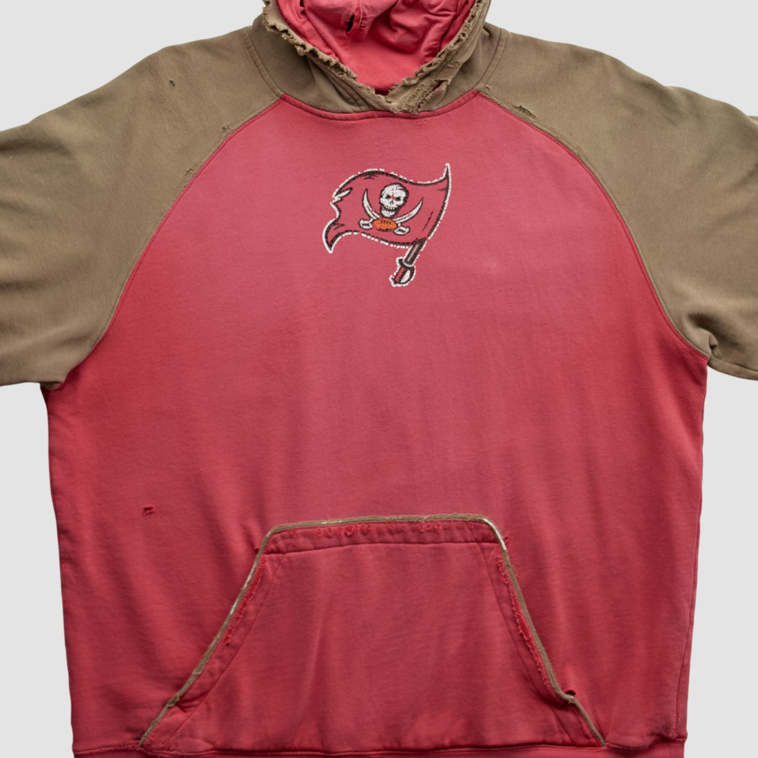 Tampa Bay Buccaneers Reebok 2000s Hooded Pullover Sweatshirt Red Vintage | Fanatics
