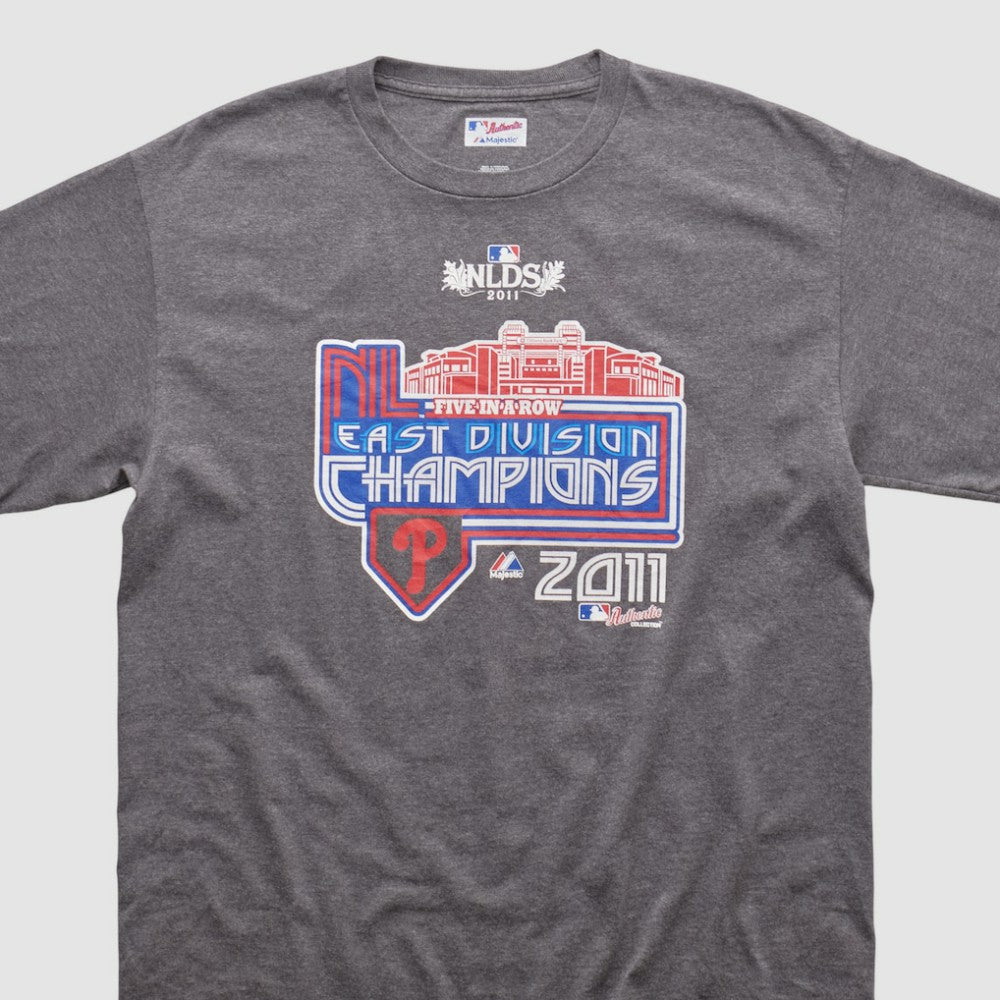 Philadelphia Phillies Majestic 2011 T-shirt - MLB